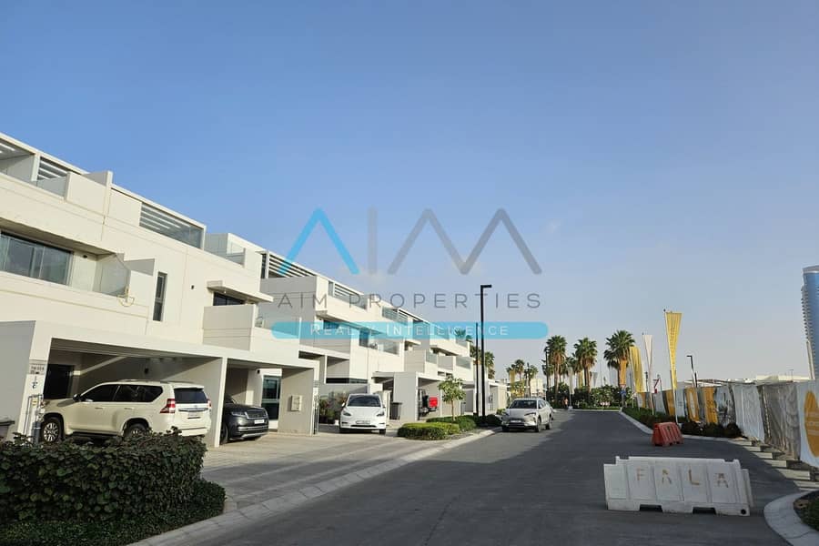 5 california-village_Z4YEV_xl. jpg