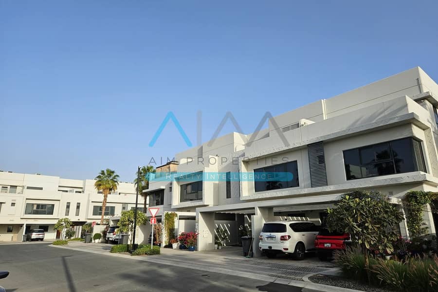 12 california-village_TTwCG_xl. jpg