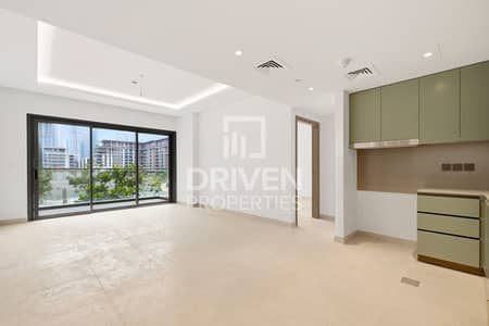 2 Bedroom Flat for Sale in Al Wasl, Dubai - Butterfly Layout | Impeccable Park | Pool View 2 Bedroom Flat for Sale in Al Wasl, Dubai - Butterfly Layout | Impeccable Park | Pool View