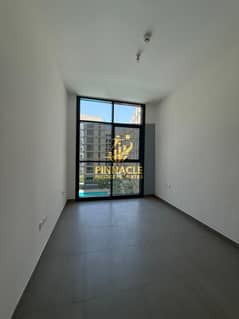 Modern 1BR | 2 Bathrooms | Prime Al Mamsha Living