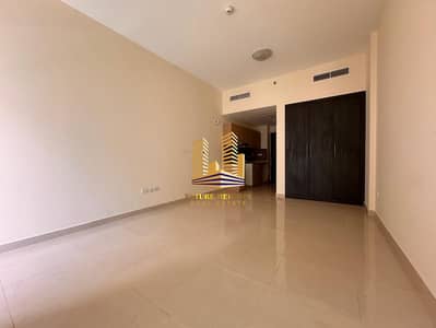 Studio de  à à vendre à Dubai Land Residence Complex (DLRC), Dubai - e7fadc3d-ffb6-4cf3-9b93-c5dc8c60778d. jpeg
