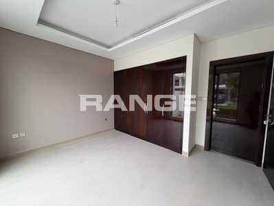 6 habitaciones Townhouse para en Alquiler en DAMAC Hills, Dubai - Casa adosada en DAMAC Hills,Silver Springs, 6 dormitorios, 310000 AED - 15080089 6 habitaciones Townhouse para en Alquiler en DAMAC Hills, Dubai - Casa adosada en DAMAC Hills,Silver Springs, 6 dormitorios, 310000 AED - 15080089