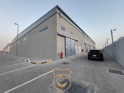 Warehouse for Rent in Emirates Industrial City, Sharjah - IMG_8739. jpg Warehouse for Rent in Emirates Industrial City, Sharjah - IMG_8739. jpg