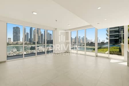 3 Bedroom Flat for Sale in Dubai Harbour, Dubai - Panoramic Beach and Skyline View | Luxury Living 3 Bedroom Flat for Sale in Dubai Harbour, Dubai - Panoramic Beach and Skyline View | Luxury Living