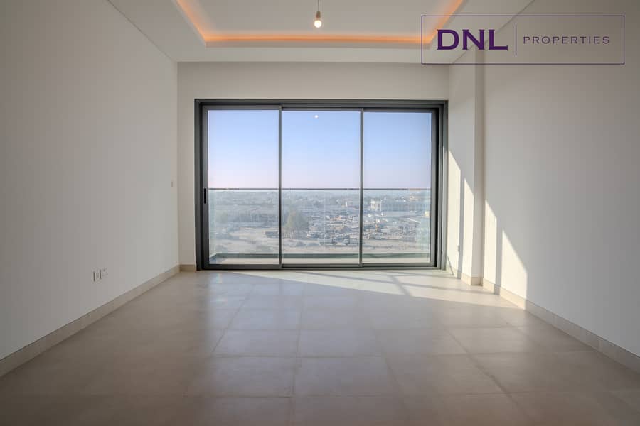 Ready To Move | High Floor | Sea Side Ready To Move | High Floor | Sea Side