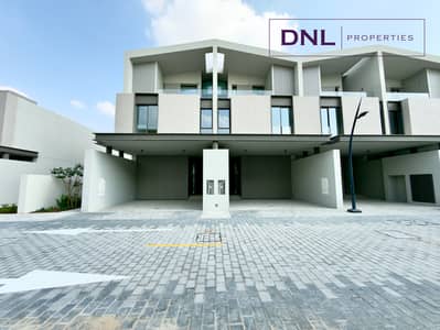 3 Schlafzimmer Townhouse zum zur Miete in Nad Al Sheba, Dubai - Reihenhaus in Nad Al Sheba，Nad Al Sheba 1，Nad Al Sheba Gardens，Nad Al Sheba Gardens 2, 3 schlafzimmer, 400000 AED - 15086146
