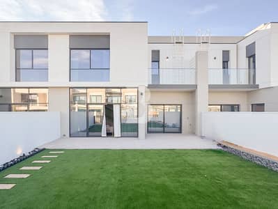 3 Bedroom Townhouse for Sale in Al Furjan, Dubai - Single Row I Prime location I Vastu | Upgraded