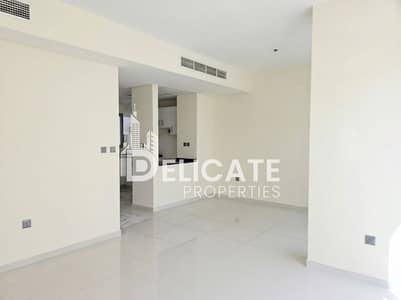 3 habitaciones Villa para en Alquiler en DAMAC Hills 2 (Akoya by DAMAC), Dubai - Living Room 1. jpg