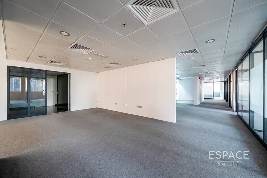 Vacant | Fitted | Prime Location Vacant | Fitted | Prime Location