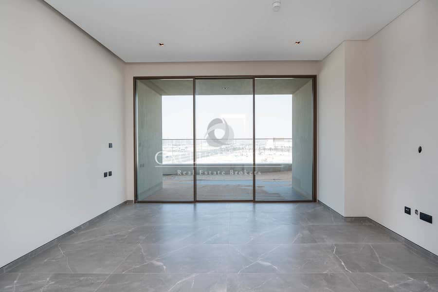 Huge Corner Unit | No Agency Comms | Private Pool - Image 14