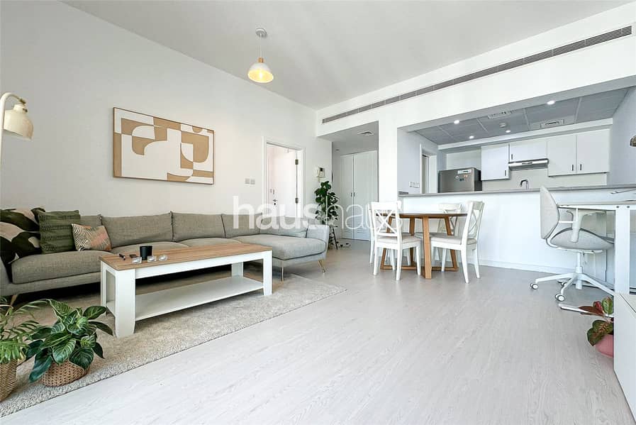 High Floor | Furnished | Upgraded Amenities High Floor | Furnished | Upgraded Amenities