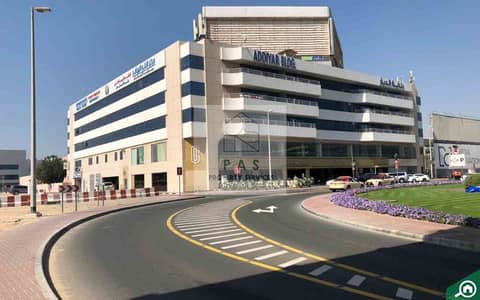 مکتب  للايجار في شارع الشيخ زايد، دبي - Addiyar_Buildingtaxis_e5c95cca1c_2216e60504. jpg
