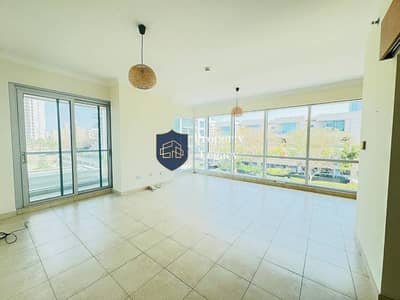2 Bedroom Flat for Rent in The Views, Dubai - Golf View | Family Layout | Vacant Now