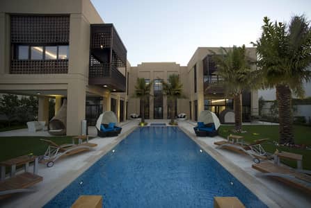 7bed Mansion with 3 different designs on Lagoon 7bed Mansion with 3 different designs on Lagoon