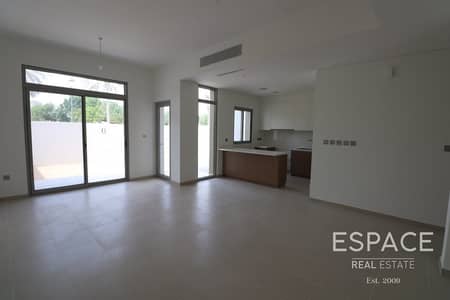 New 1M Townhouse - Opposite Park and Pool New 1M Townhouse - Opposite Park and Pool