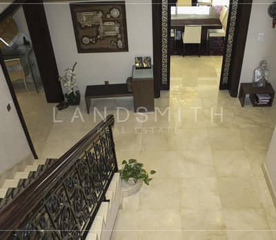 Luxurious 8BR surrounded by Golf Course Views Luxurious 8BR surrounded by Golf Course Views