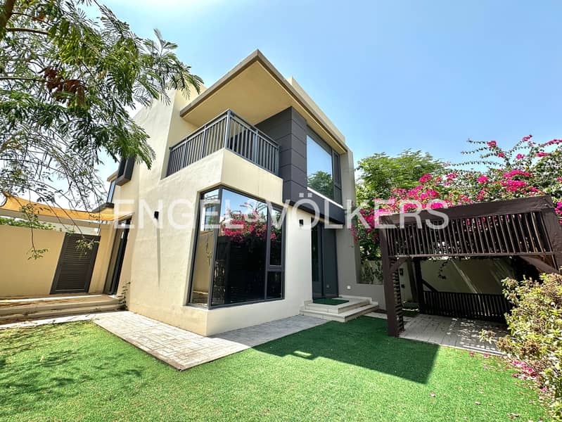 Landscaped | Ready to Move In | Corner Unit Landscaped | Ready to Move In | Corner Unit