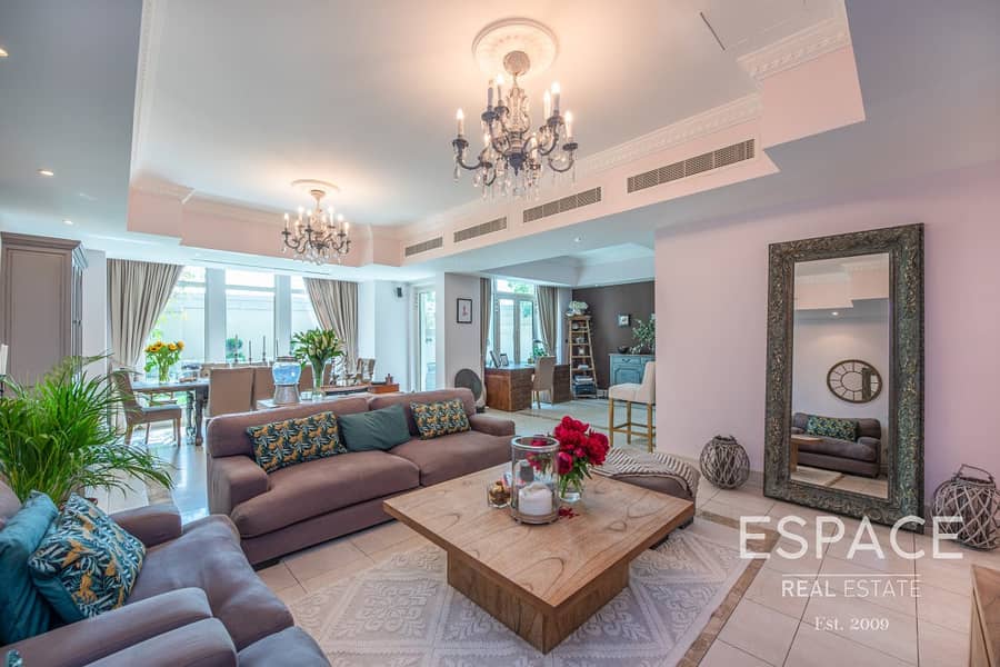 Exclusive | Renovated | 4 Bed Plus Study Exclusive | Renovated | 4 Bed Plus Study