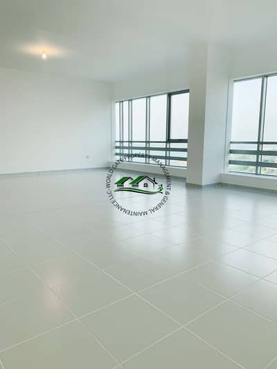 Tremendous 3br with beautiful sea view! Tremendous 3br with beautiful sea view!