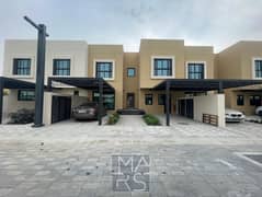 وحدة فاخرة - مجمّع سكني مسوّر - موقع متميز