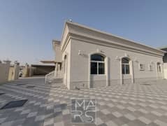 وحدة أرضية مميزة | 4 غرف + خادمة | حديقة خاصة