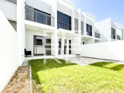 3 Bedroom Villa for Rent in DAMAC Hills 2 (Akoya by DAMAC), Dubai - 3BR + Maid's | Unfurnished | Well Maintained 3 Bedroom Villa for Rent in DAMAC Hills 2 (Akoya by DAMAC), Dubai - 3BR + Maid's | Unfurnished | Well Maintained