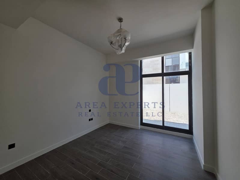 BEST PRICE | SINGLE ROW | READY TO MOVE | PRIME UNIT AVAILABLE - 4