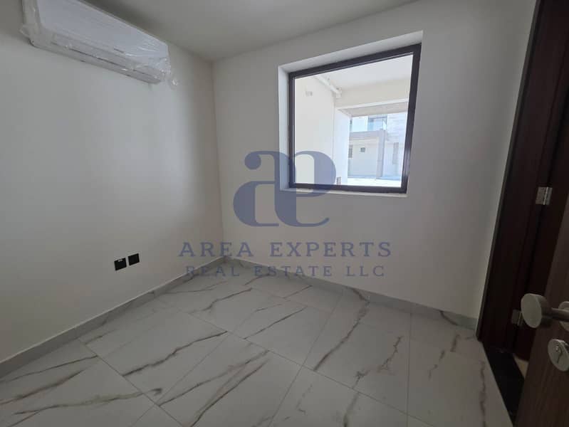 BEST PRICE | SINGLE ROW | READY TO MOVE | PRIME UNIT AVAILABLE - 7