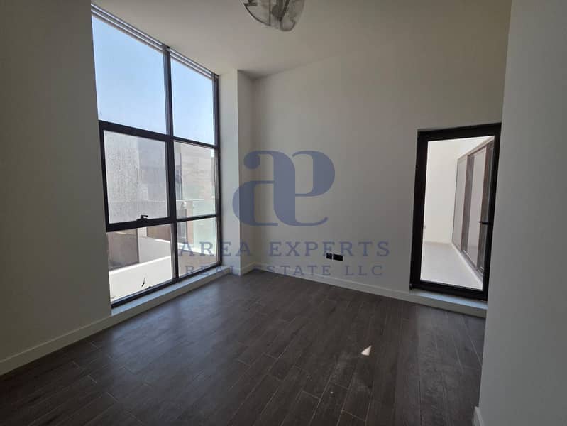 BEST PRICE | SINGLE ROW | READY TO MOVE | PRIME UNIT AVAILABLE - 9