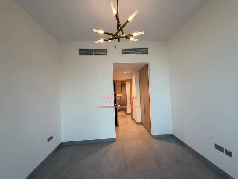 20 FirstBedroom. jpeg
