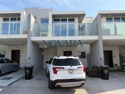 3 Bedroom Townhouse for Sale in DAMAC Hills 2 (Akoya by DAMAC), Dubai - WhatsApp Image 2026-01-01 at 11.29. 06 PM. jpeg 3 Bedroom Townhouse for Sale in DAMAC Hills 2 (Akoya by DAMAC), Dubai - WhatsApp Image 2026-01-01 at 11.29. 06 PM. jpeg