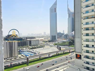 مکتب  للايجار في شارع الشيخ زايد، دبي - 20260506_123512. jpg