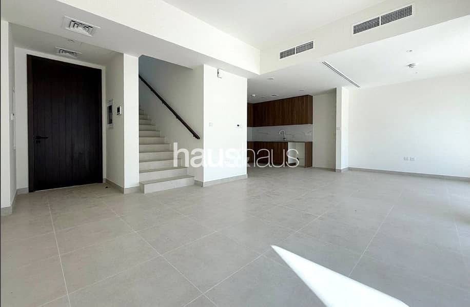 Casa adosada en Town Square,Maha Townhouses, 3 dormitorios, 3000000 AED - 15099779 Casa adosada en Town Square,Maha Townhouses, 3 dormitorios, 3000000 AED - 15099779
