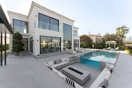 Fully Upgraded | Extended | Unique Villa