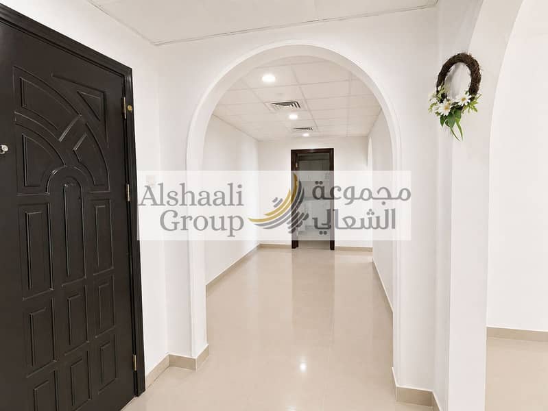 9 hall way & dining. jpeg