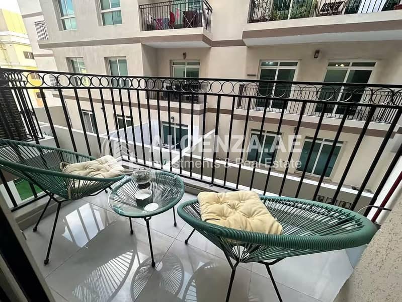 8 May Residence Balcony_clean. jpg