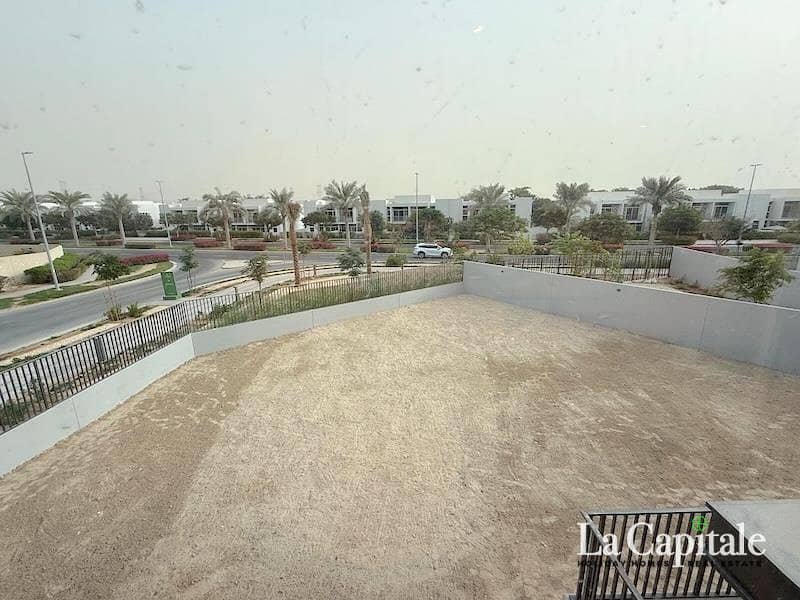 BIG PLOT | BRAND NEW CORNER | READY TO MOVE - Image 26