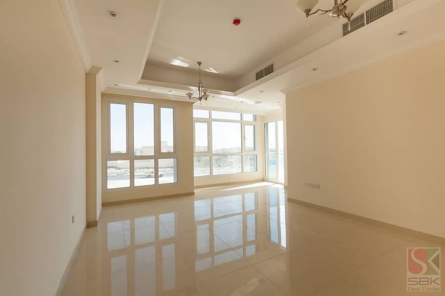 7 SBK-Real-Estate-4683. jpg