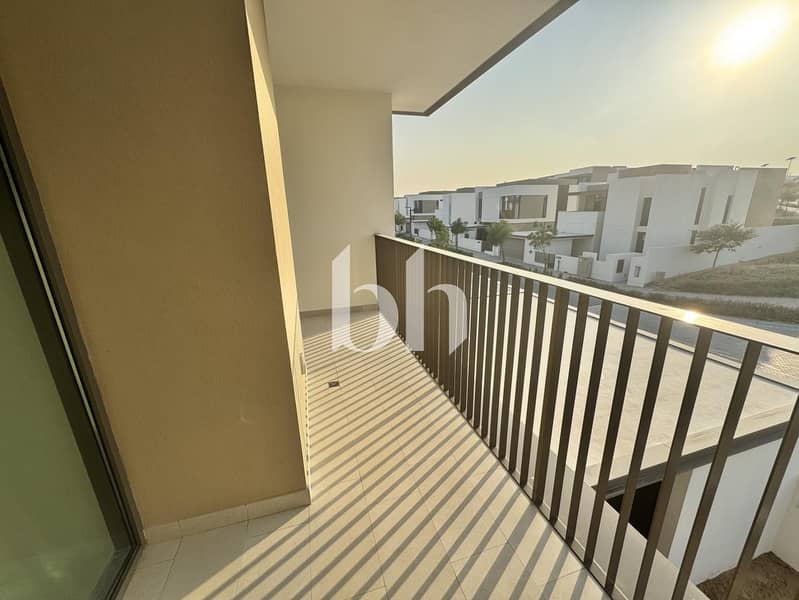 12 images image img