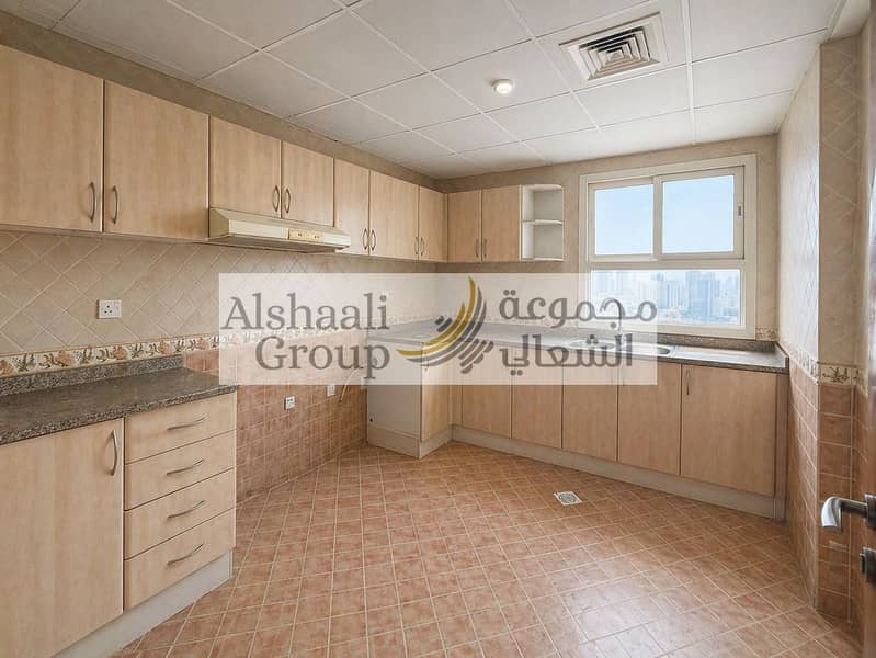 12 kitchen . png