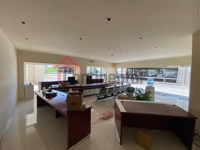 Shop for Rent in Um Tarafa, Sharjah - d5bc7110-7a36-4a98-9963-31c2d66e2796. jpg Shop for Rent in Um Tarafa, Sharjah - d5bc7110-7a36-4a98-9963-31c2d66e2796. jpg