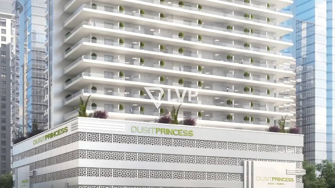 Studio with Open View + Community View + Pool View - Image 2