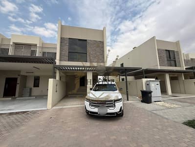 3 Camere Townhouse in Vendita a DAMAC Hills 2 (Akoya by DAMAC), Dubai - Villetta a schiera a DAMAC Hills 2 (Akoya by DAMAC)，Zinnia, 3 camere da letto, 1800000 AED - 15107495