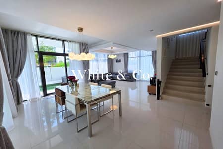 6 Schlafzimmer Villa zum zum Verkauf in DAMAC Hills 2 (Akoya by DAMAC), Dubai - Villa in DAMAC Hills 2 (Akoya by DAMAC),Janusia, 6 schlafzimmer, 3750000 AED - 15108347 6 Schlafzimmer Villa zum zum Verkauf in DAMAC Hills 2 (Akoya by DAMAC), Dubai - Villa in DAMAC Hills 2 (Akoya by DAMAC),Janusia, 6 schlafzimmer, 3750000 AED - 15108347