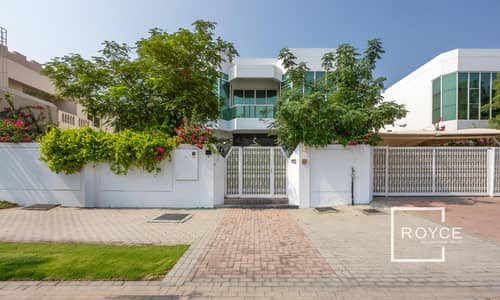 5 Bedroom Villa for Rent in Umm Suqeim, Dubai - Amazing 5-Bedroom Villa |Private Pool |Stand Alone 5 Bedroom Villa for Rent in Umm Suqeim, Dubai - Amazing 5-Bedroom Villa |Private Pool |Stand Alone