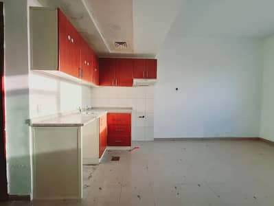 Estudio para en Alquiler en Al Khan, Sharjah - 119485. jpg
