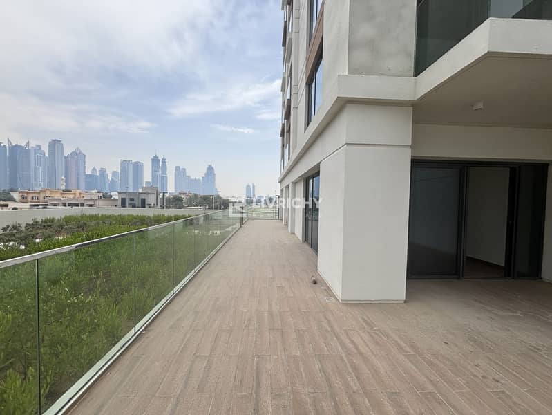 CORNER TERRACE UNIT | PRIVATE GARDEN | UNIQUE CORNER TERRACE UNIT | PRIVATE GARDEN | UNIQUE