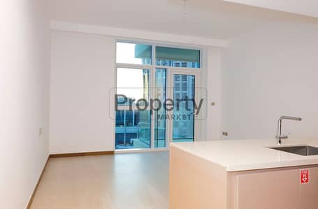 1 Bedroom Apartment for Rent in Business Bay, Dubai - Unfurnished | Spacious | Balcony | Vacant