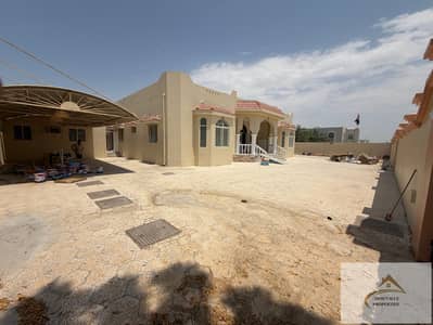 Villa de 4 chambres à à louer à Muwafjah, Sharjah - IMG_0026. jpg Villa de 4 chambres à à louer à Muwafjah, Sharjah - IMG_0026. jpg
