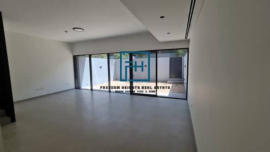 3 Bedroom Townhouse for Sale in Tilal City, Sharjah - WhatsApp Image 2026-04-30 at 3.54. 24 PM (2). jpeg 3 Bedroom Townhouse for Sale in Tilal City, Sharjah - WhatsApp Image 2026-04-30 at 3.54. 24 PM (2). jpeg